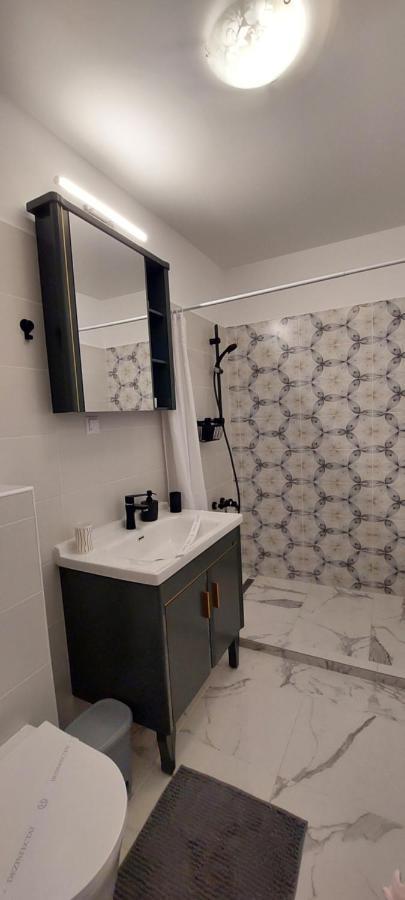 Apartament Hera Risnov Exterior photo